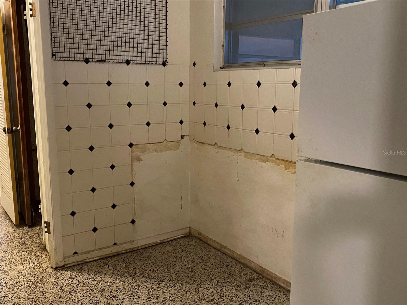 Image 24 of 57 For 3300 Mineola Drive