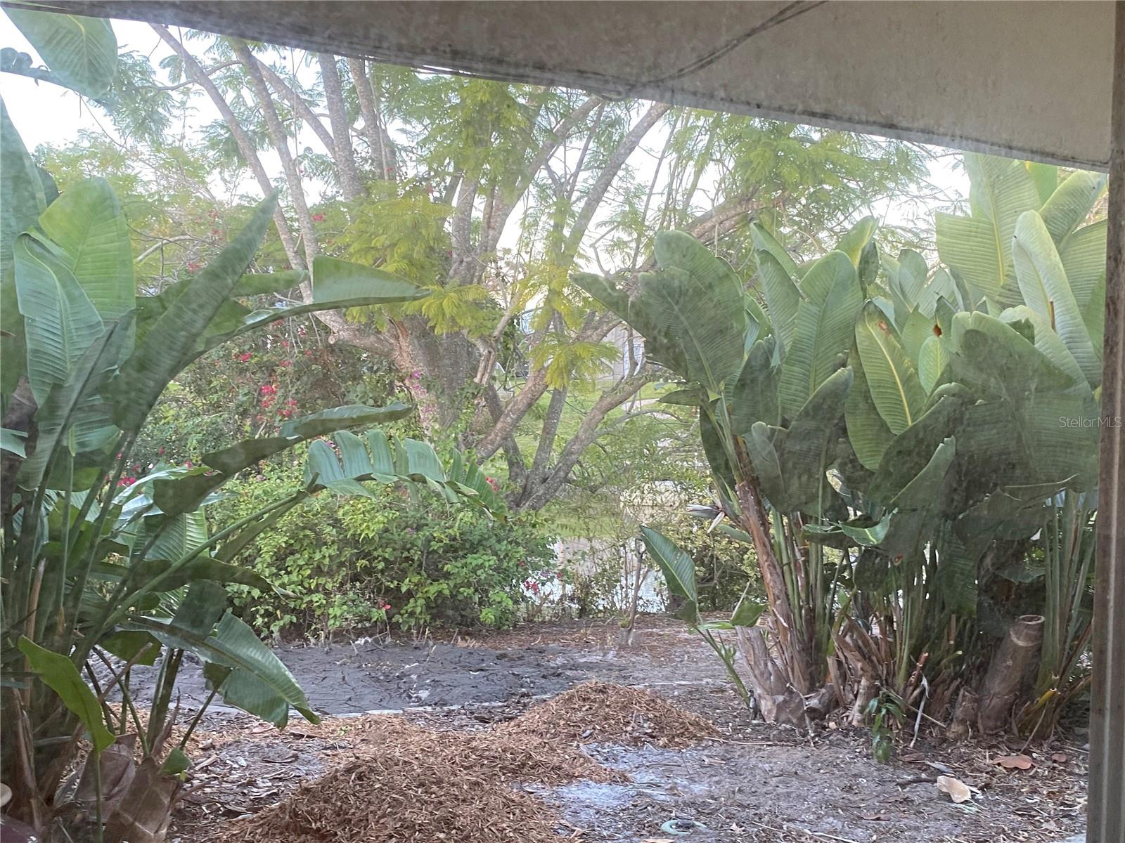 Image 27 of 57 For 3300 Mineola Drive