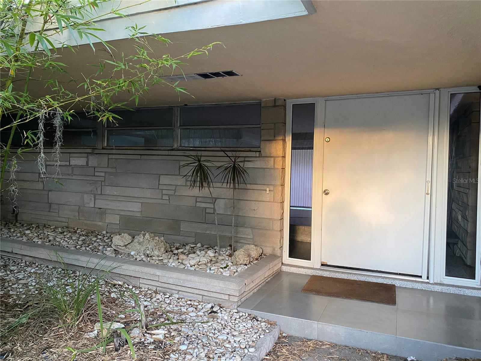 Image 3 of 57 For 3300 Mineola Drive