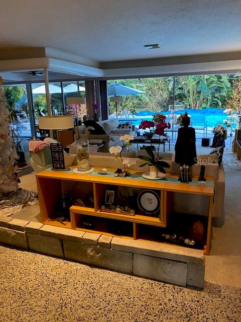 Image 7 of 57 For 3300 Mineola Drive