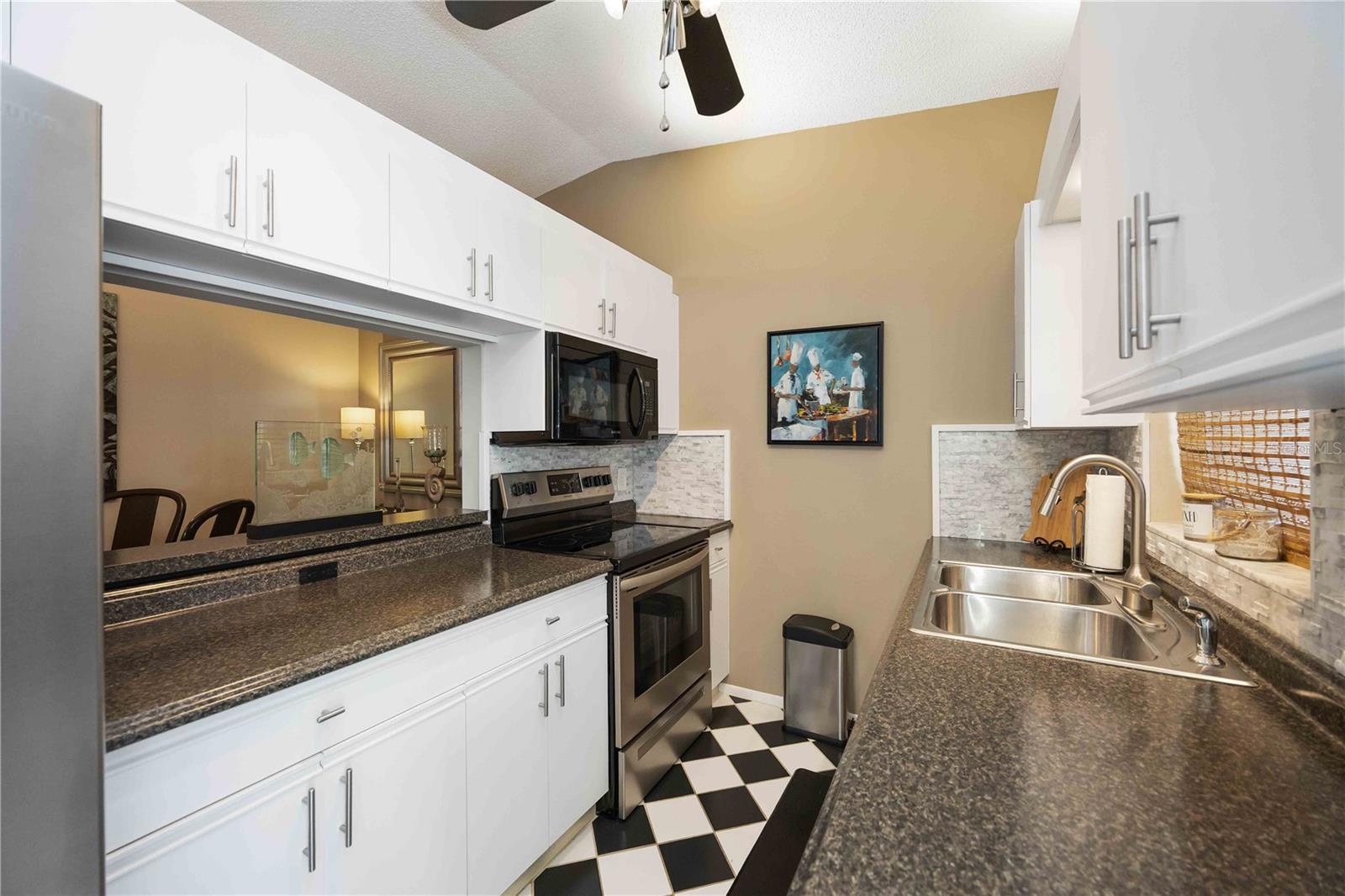 Image 15 of 55 For 7206 29th Avenue Drive W 2263