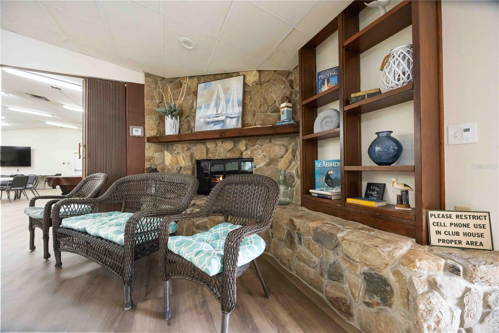 Image 43 of 55 For 7206 29th Avenue Drive W 2263