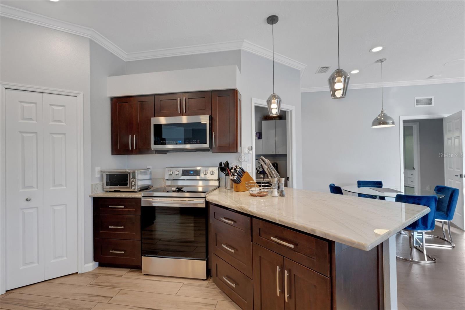 Image 12 of 84 For 4847 Sweetmeadow Circle