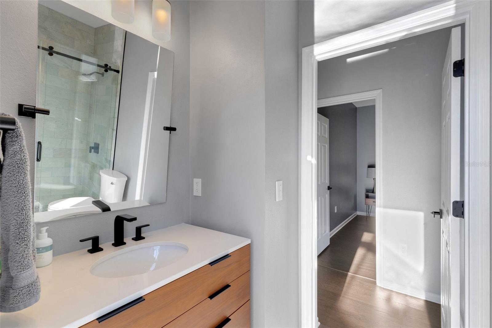 Image 38 of 84 For 4847 Sweetmeadow Circle