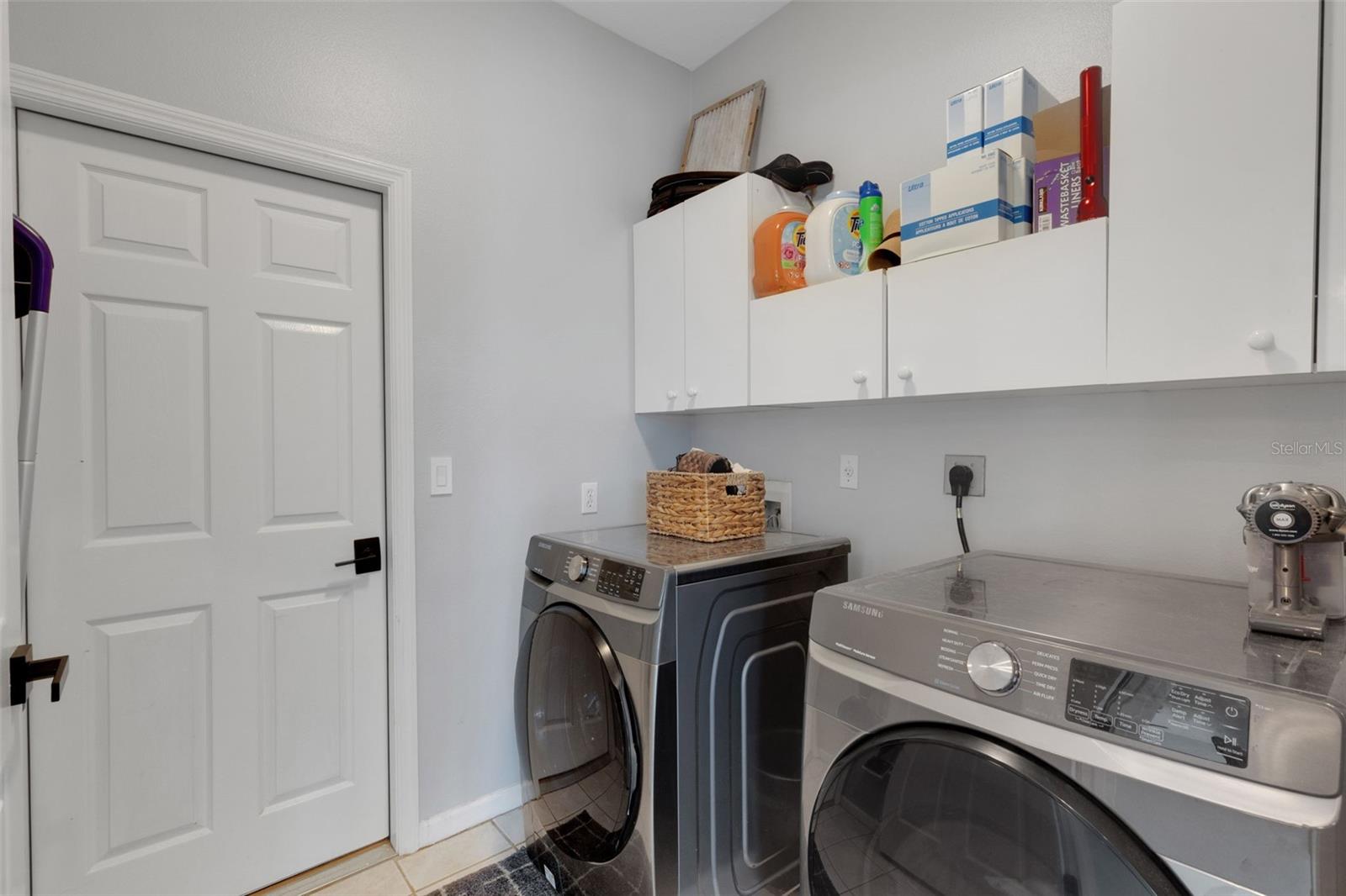 Image 47 of 84 For 4847 Sweetmeadow Circle