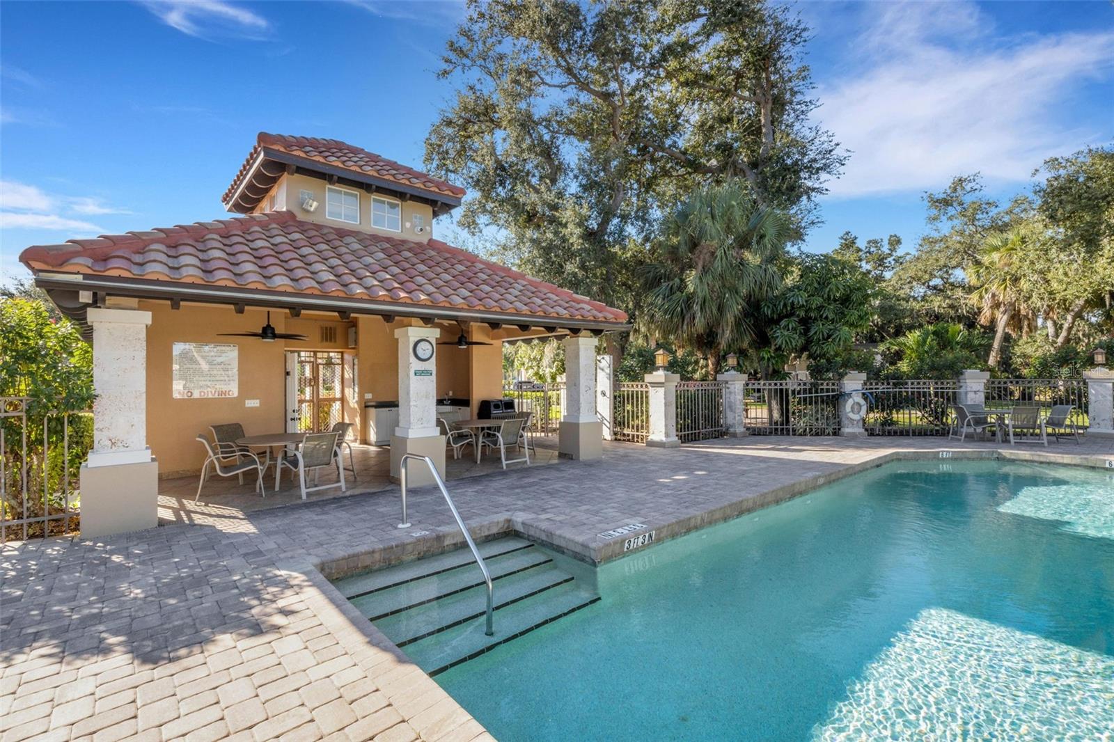 Image 82 of 84 For 4847 Sweetmeadow Circle