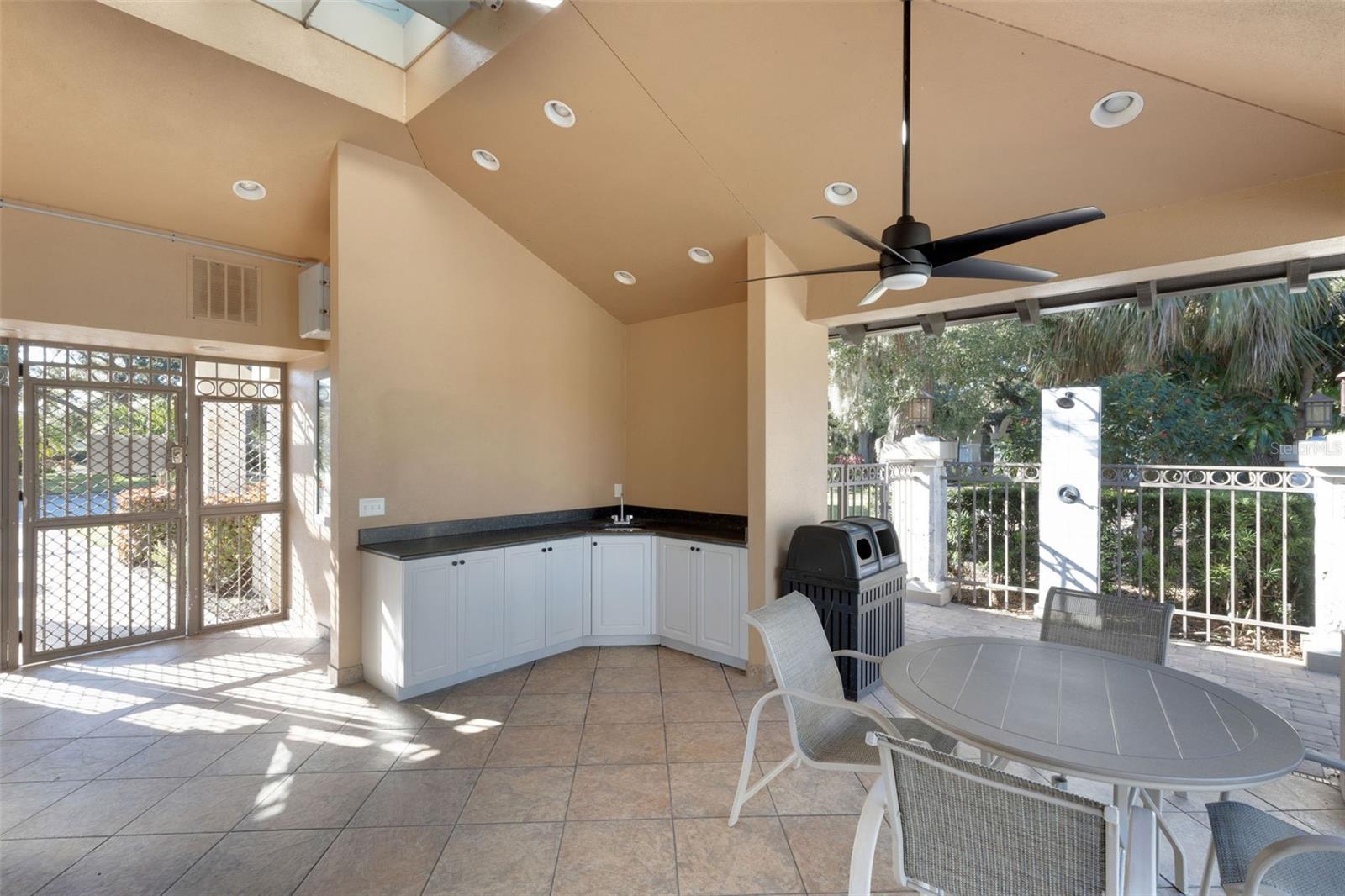 Image 83 of 84 For 4847 Sweetmeadow Circle