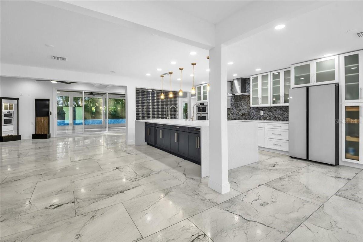 Image 17 of 61 For 5624 Cape Leyte Drive