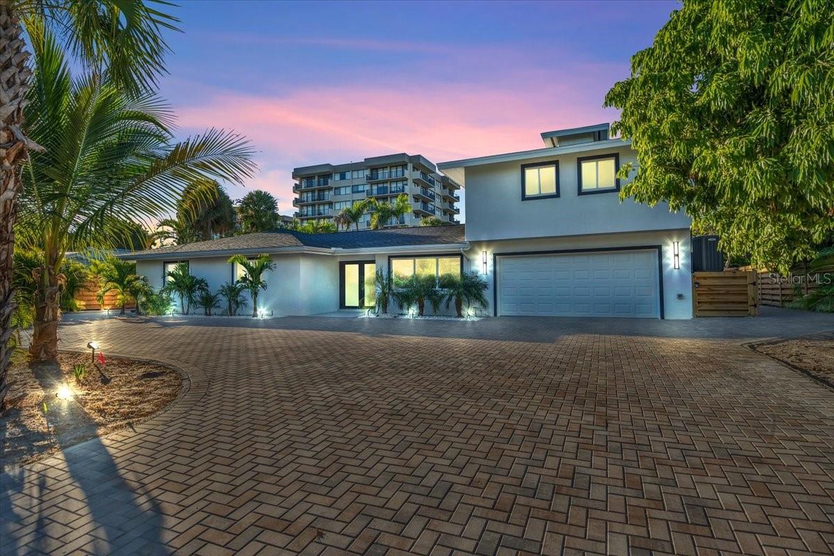 Image 4 of 61 For 5624 Cape Leyte Drive