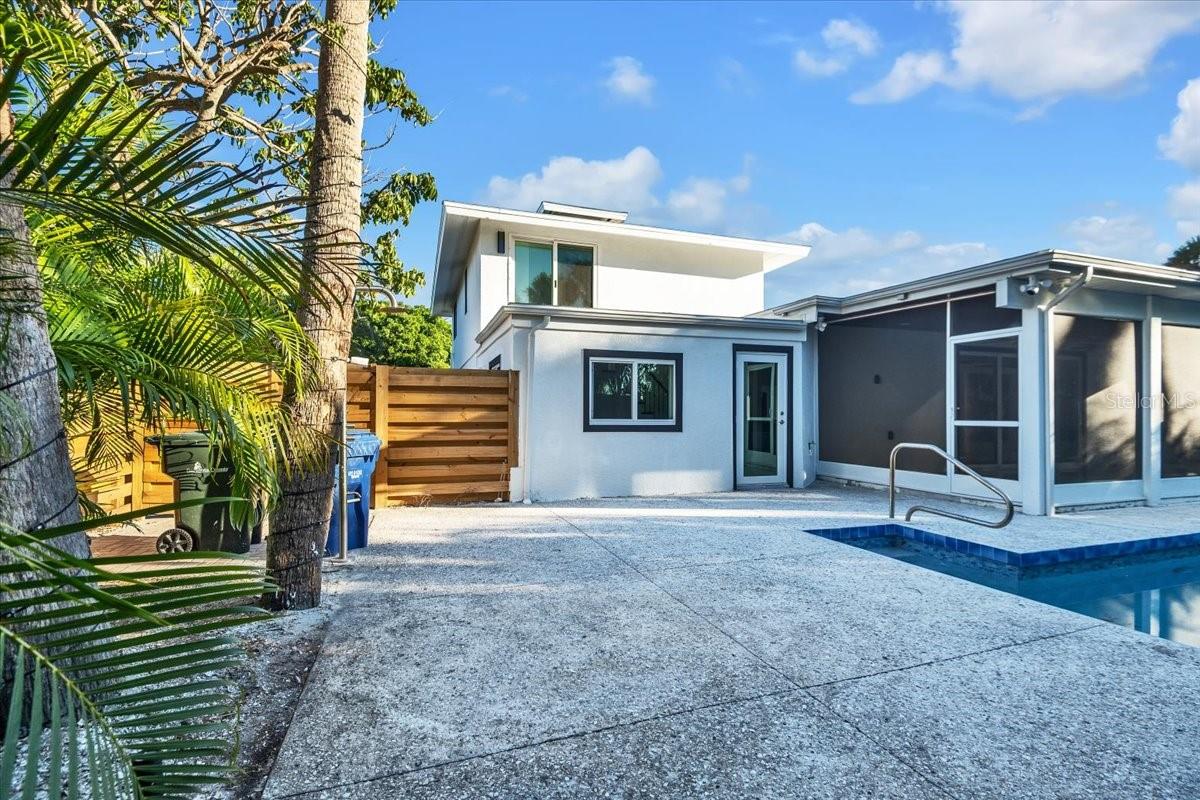 Image 52 of 61 For 5624 Cape Leyte Drive