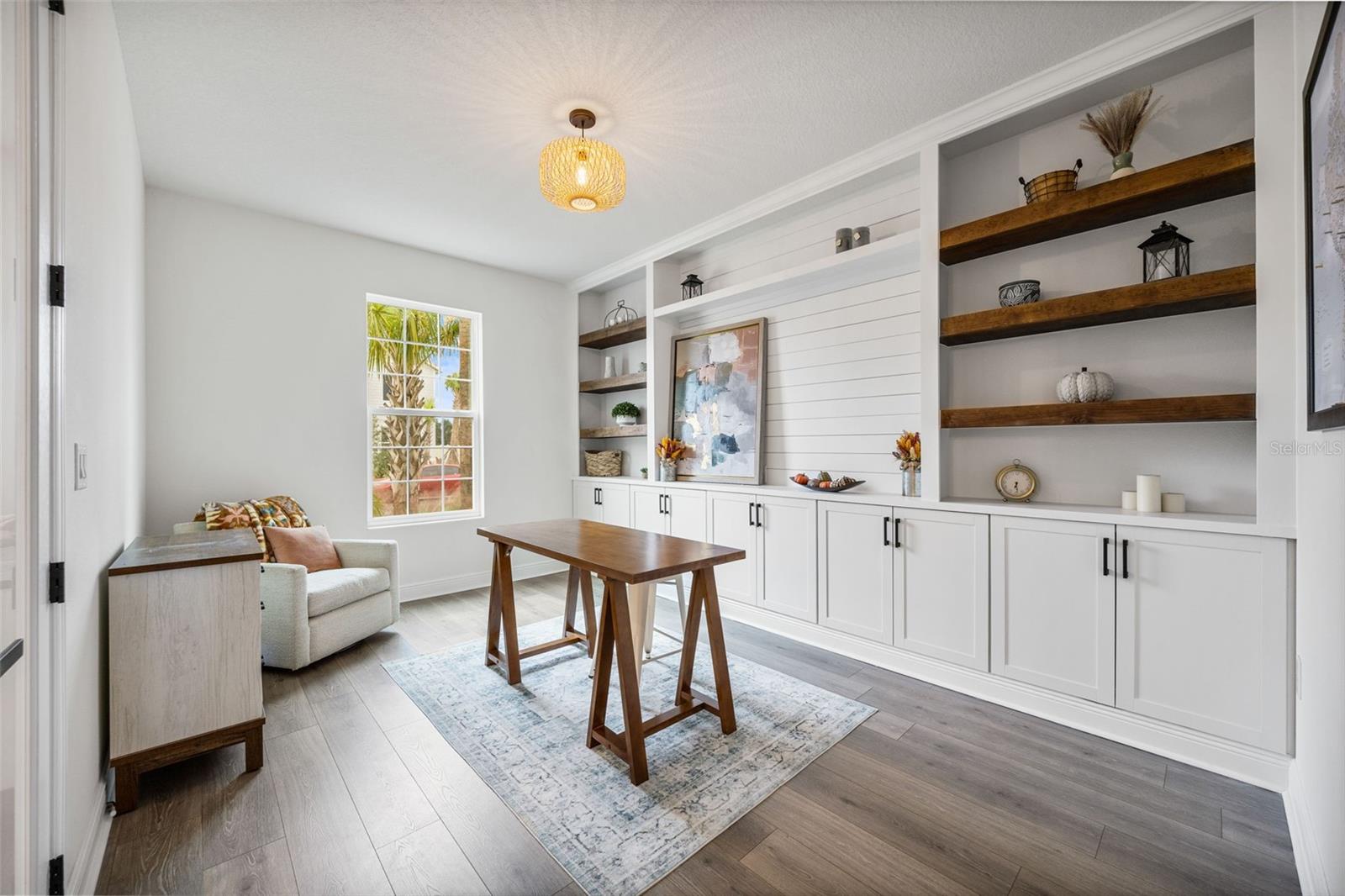 Image 13 of 90 For 7462 Sea Manatee Street