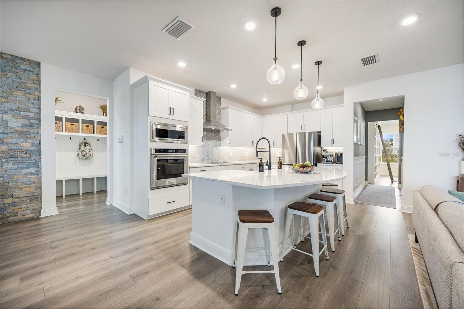 Image 23 of 90 For 7462 Sea Manatee Street