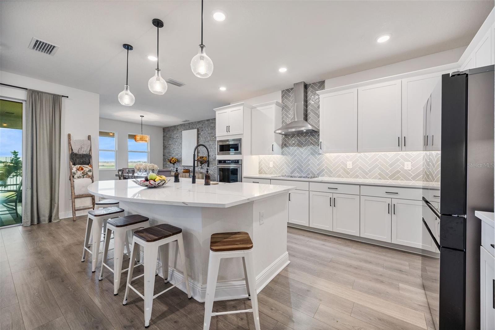 Image 24 of 90 For 7462 Sea Manatee Street