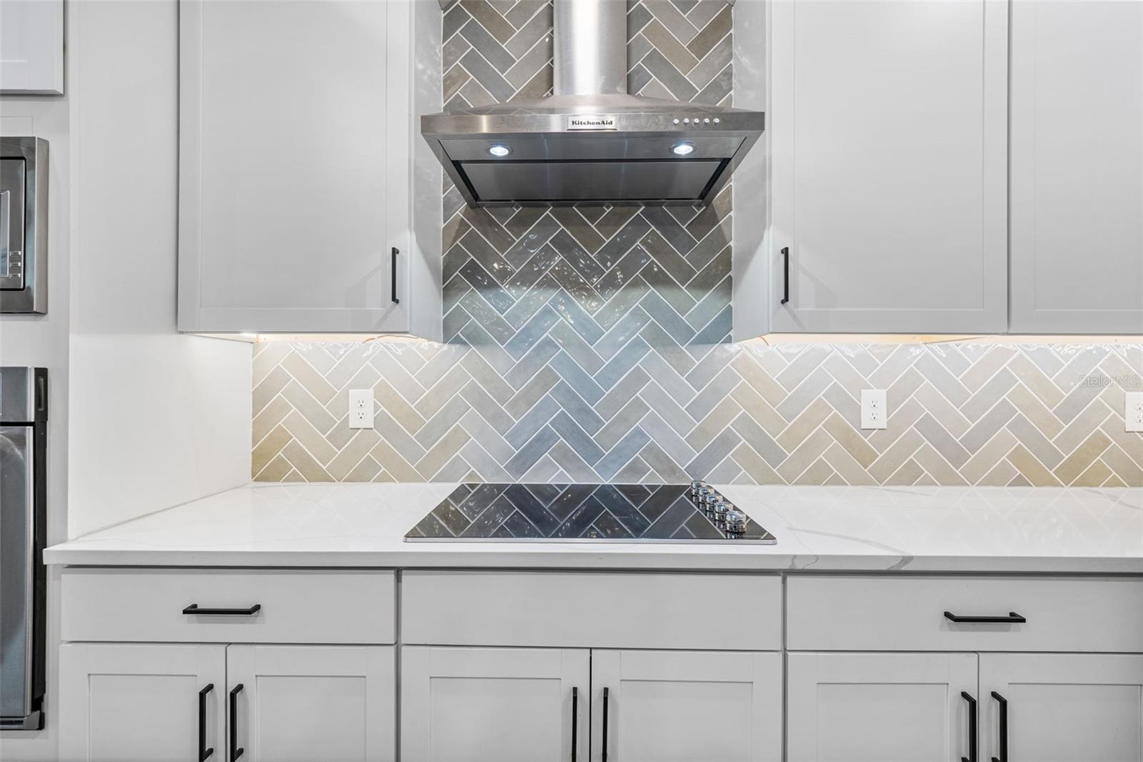 Image 28 of 90 For 7462 Sea Manatee Street