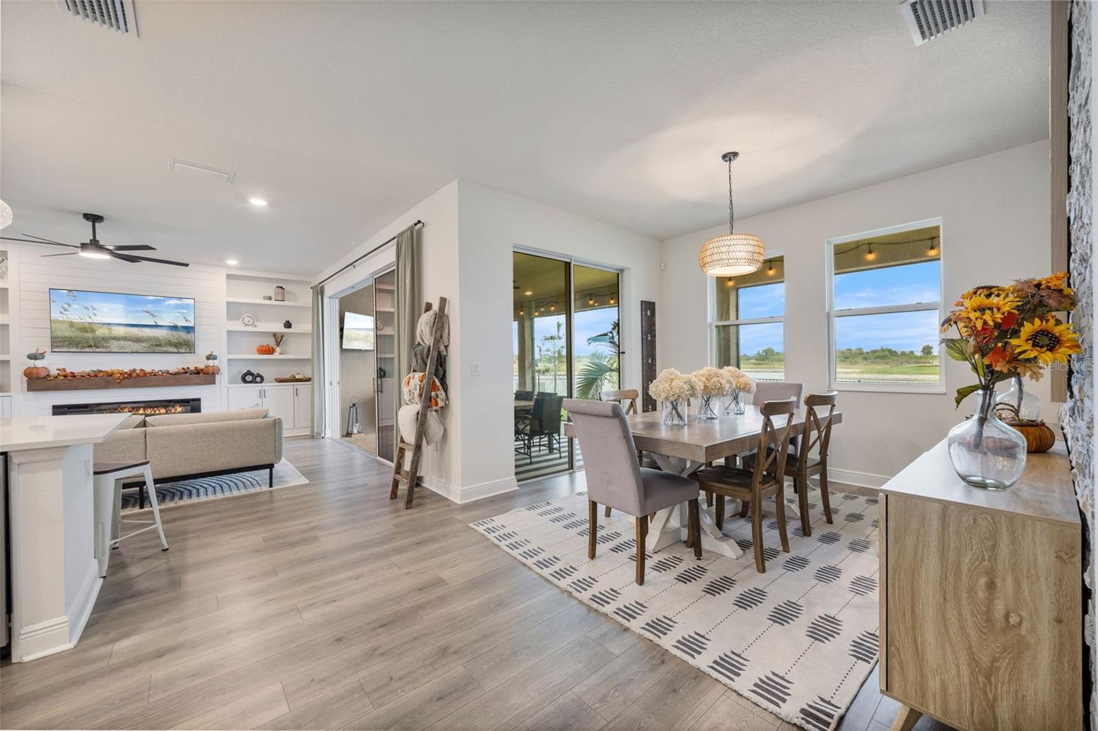 Image 31 of 90 For 7462 Sea Manatee Street