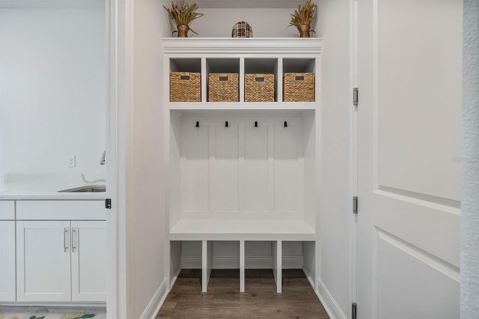 Image 33 of 90 For 7462 Sea Manatee Street