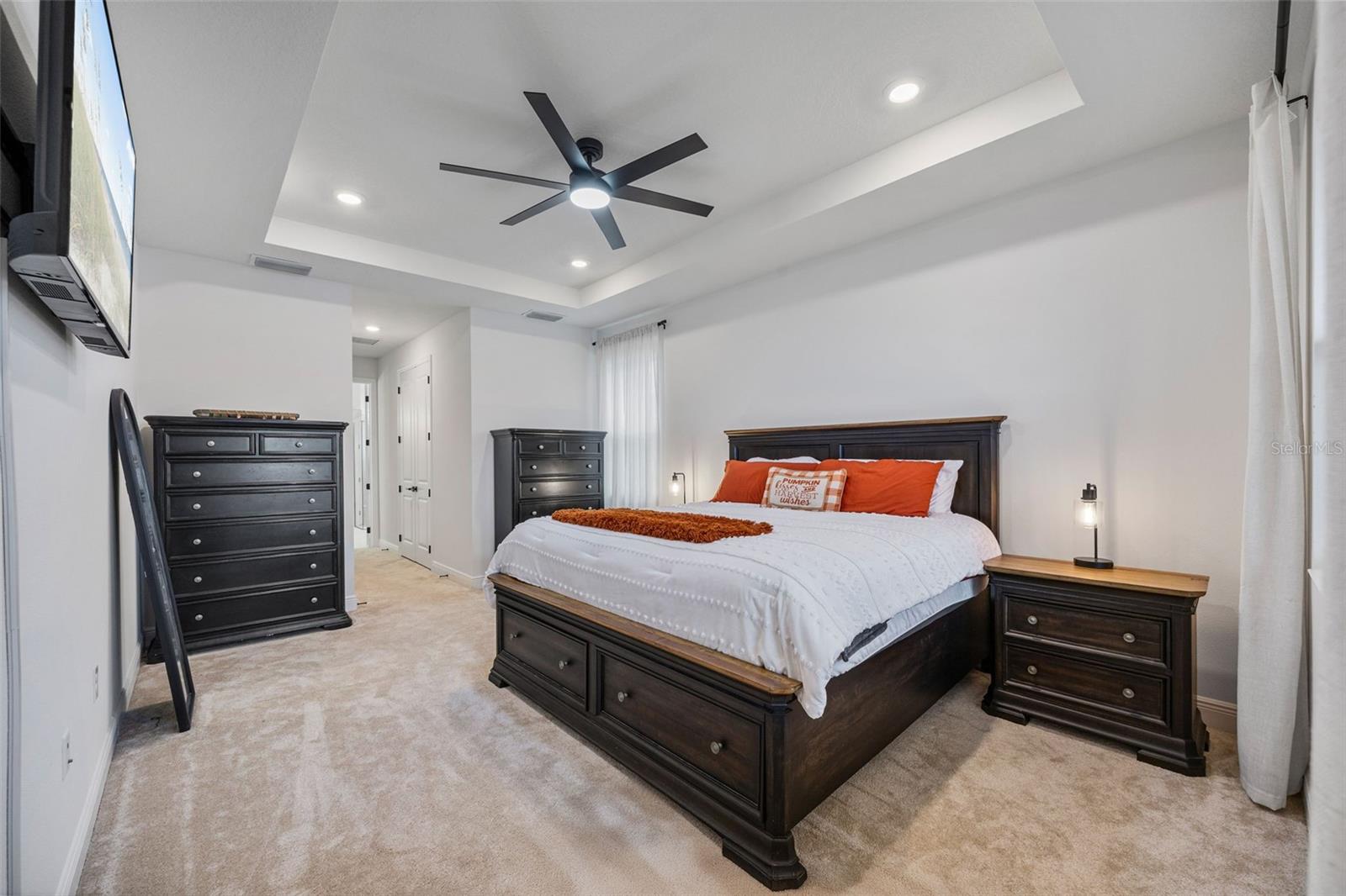 Image 37 of 90 For 7462 Sea Manatee Street