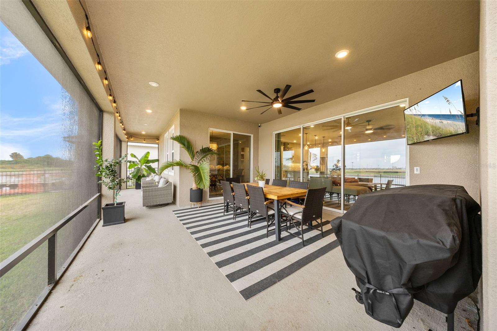 Image 62 of 90 For 7462 Sea Manatee Street