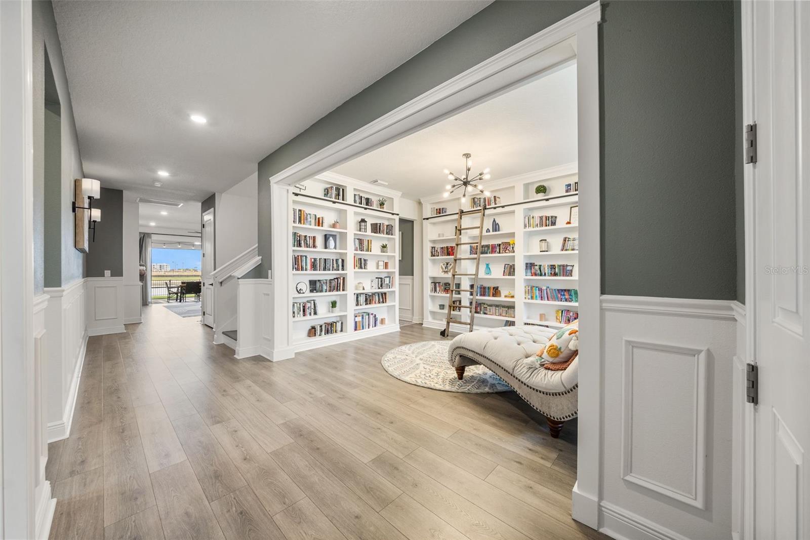 Image 9 of 90 For 7462 Sea Manatee Street