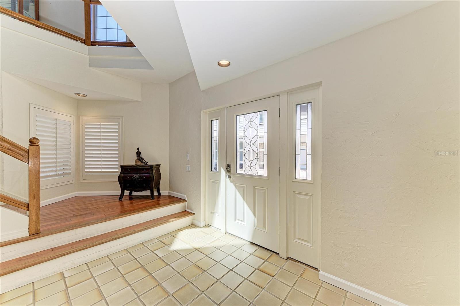 Image 16 of 94 For 12 Tidy Island Boulevard