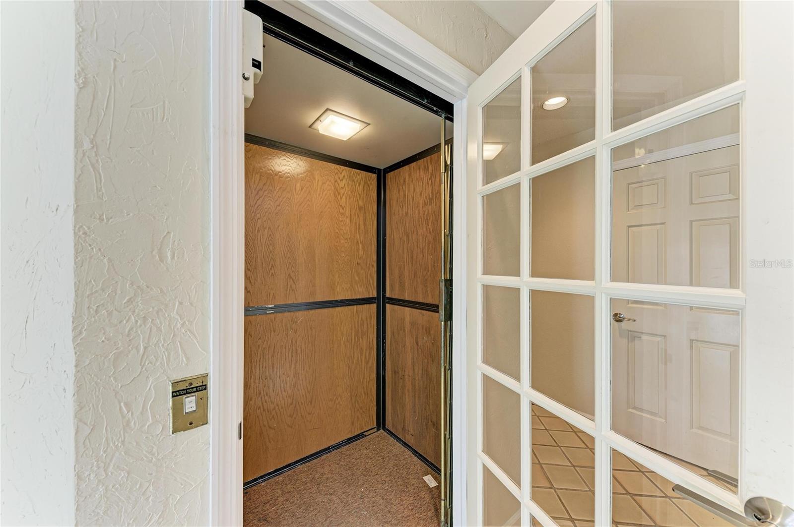 Image 17 of 94 For 12 Tidy Island Boulevard