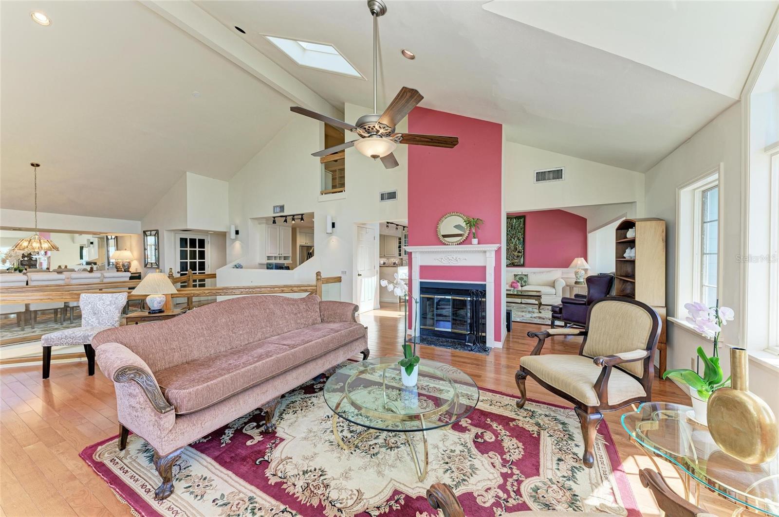 Image 22 of 94 For 12 Tidy Island Boulevard