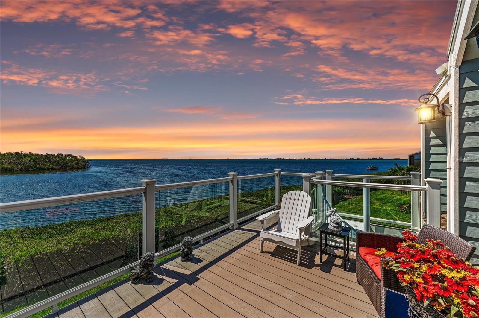 Image 3 of 94 For 12 Tidy Island Boulevard