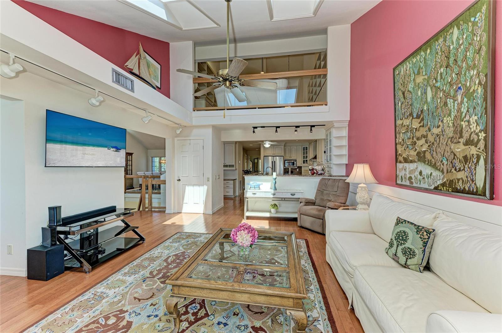 Image 35 of 94 For 12 Tidy Island Boulevard