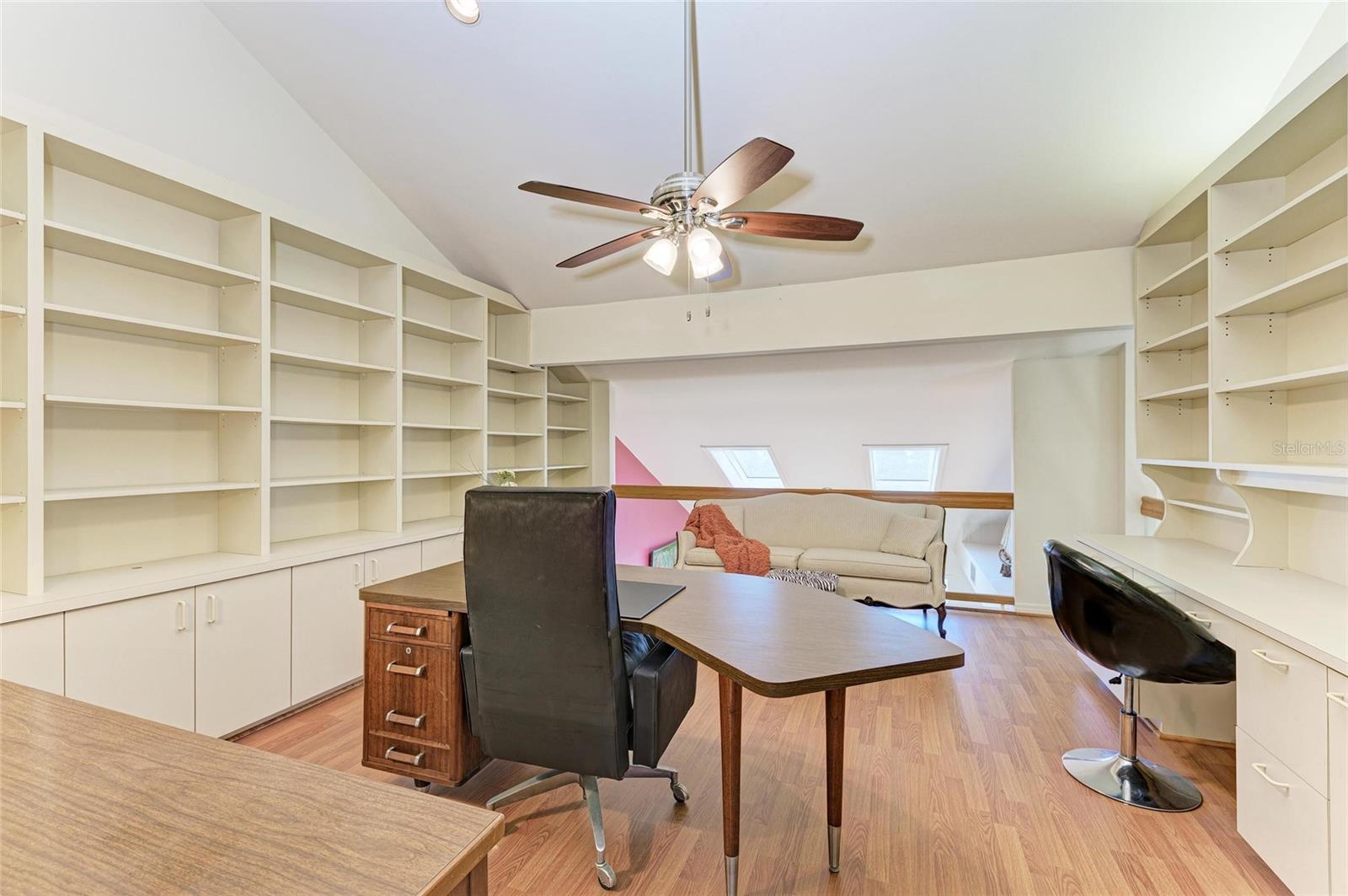 Image 48 of 94 For 12 Tidy Island Boulevard