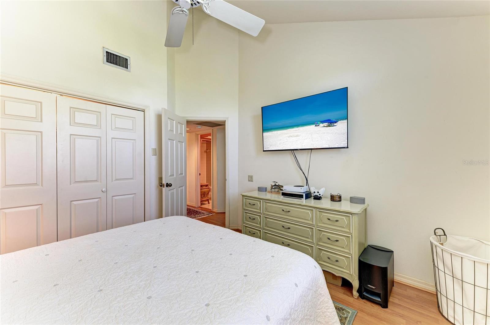 Image 52 of 94 For 12 Tidy Island Boulevard