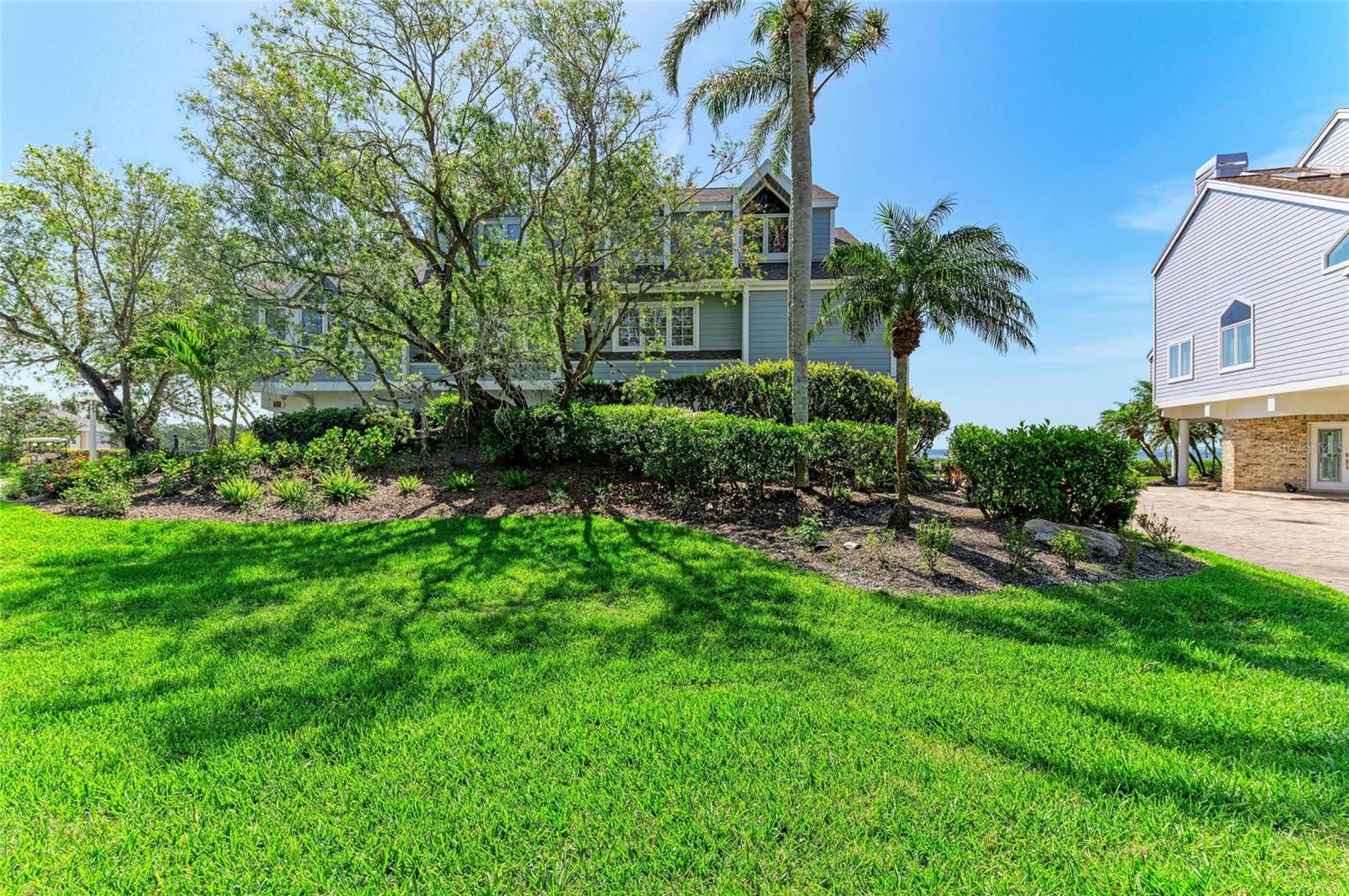 Image 7 of 94 For 12 Tidy Island Boulevard