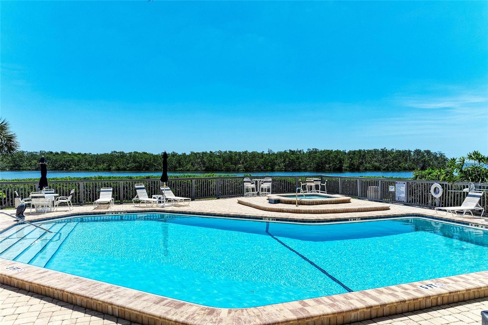 Image 70 of 94 For 12 Tidy Island Boulevard