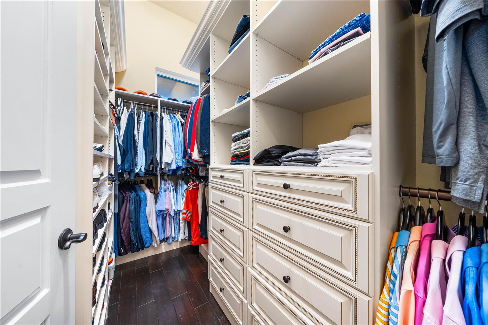 Listing photo id 41 for 8376 Catamaran Circle