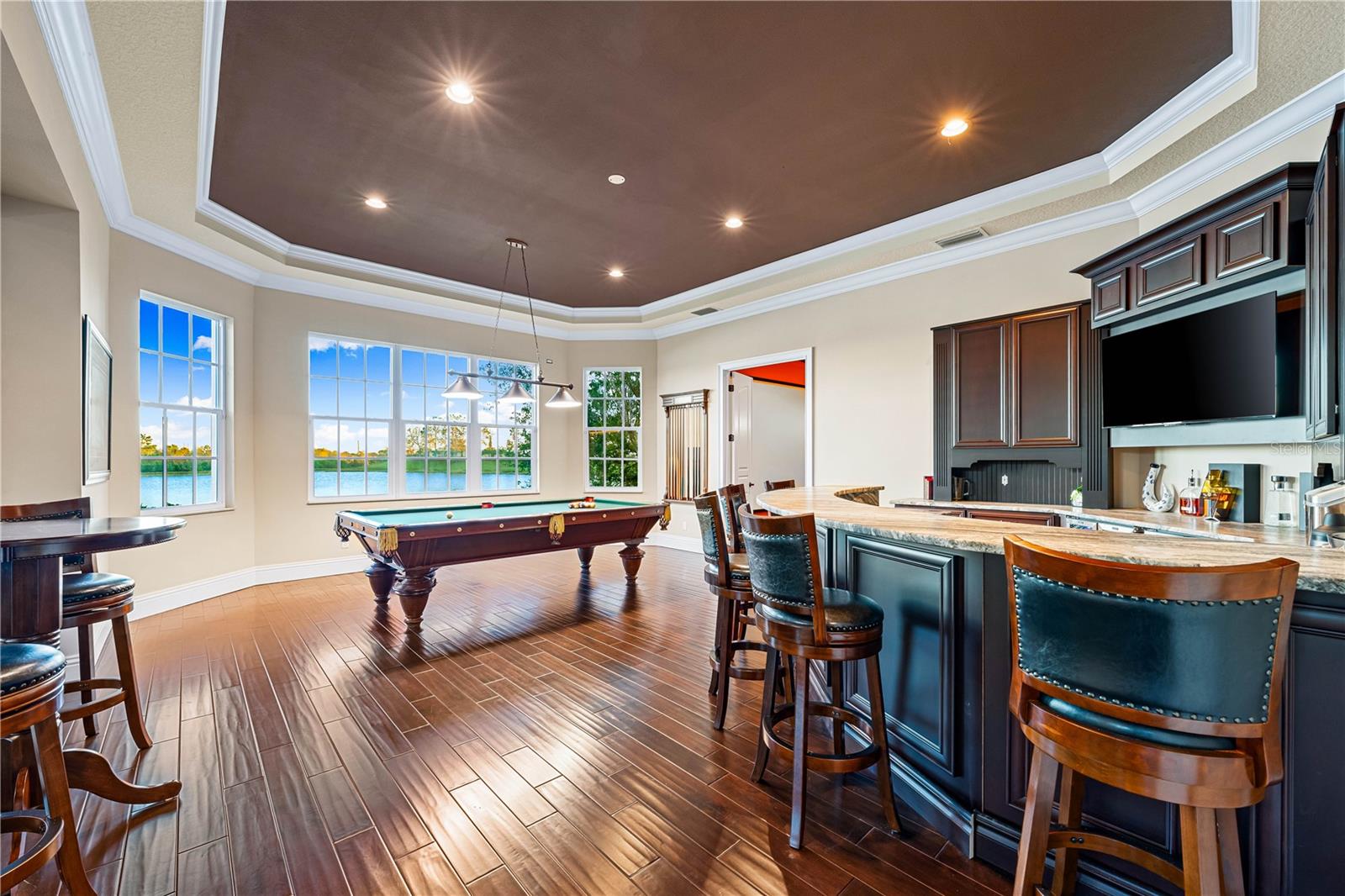 Listing photo id 42 for 8376 Catamaran Circle