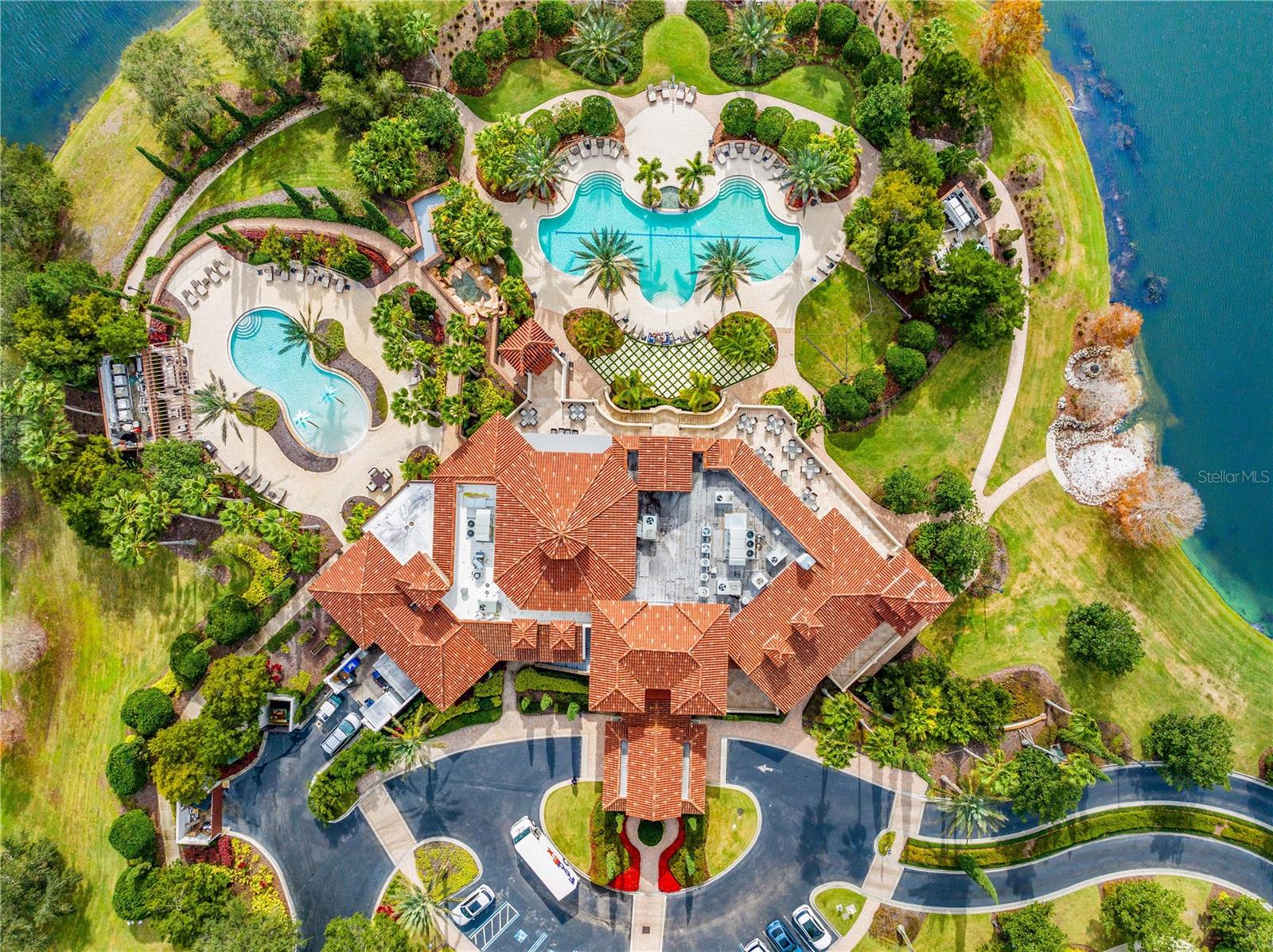 Listing photo id 81 for 8376 Catamaran Circle