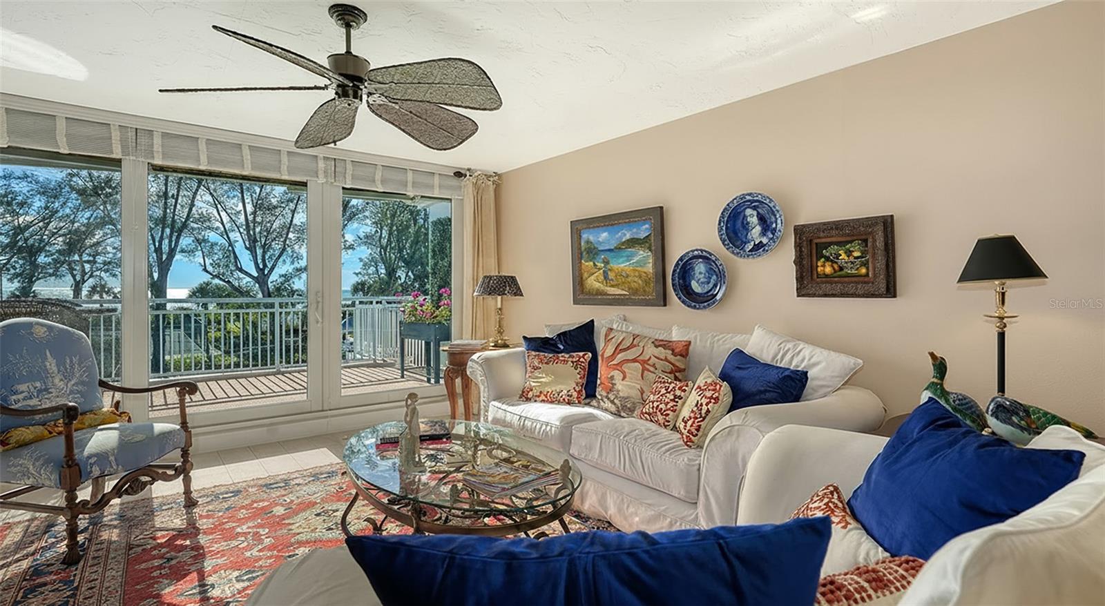 Image 11 of 75 For 5055 Gulf Of Mexico Drive 331