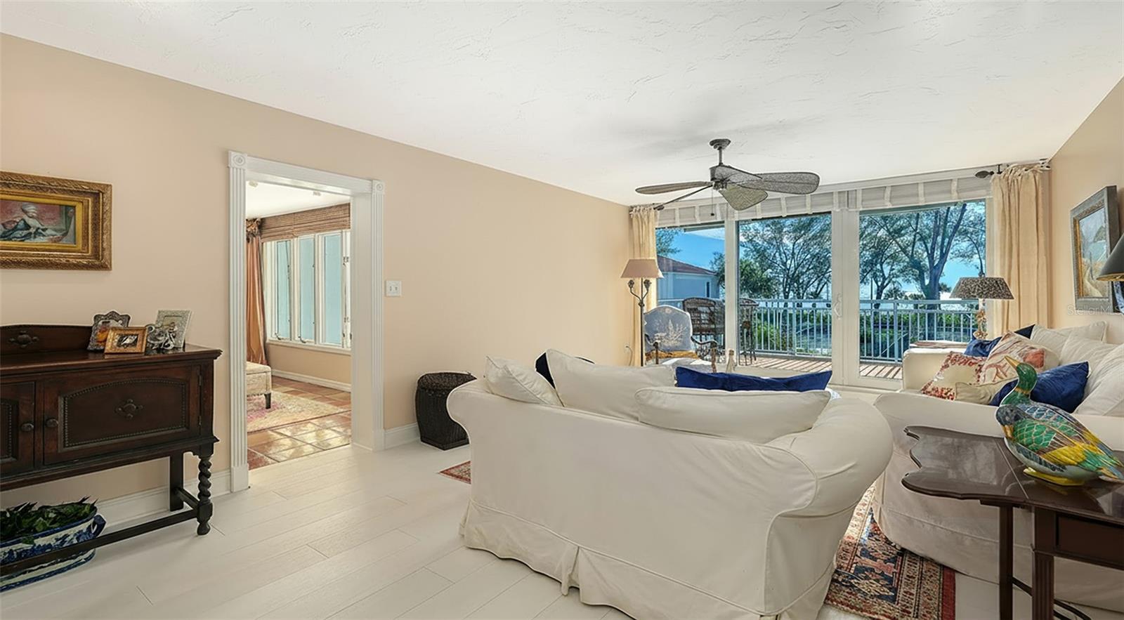 Image 12 of 75 For 5055 Gulf Of Mexico Drive 331