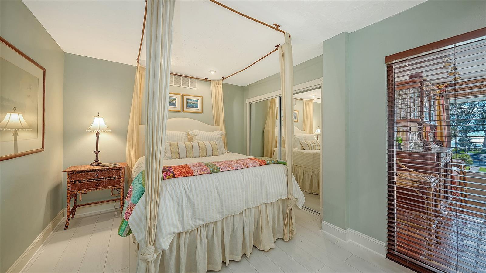 Image 21 of 75 For 5055 Gulf Of Mexico Drive 331