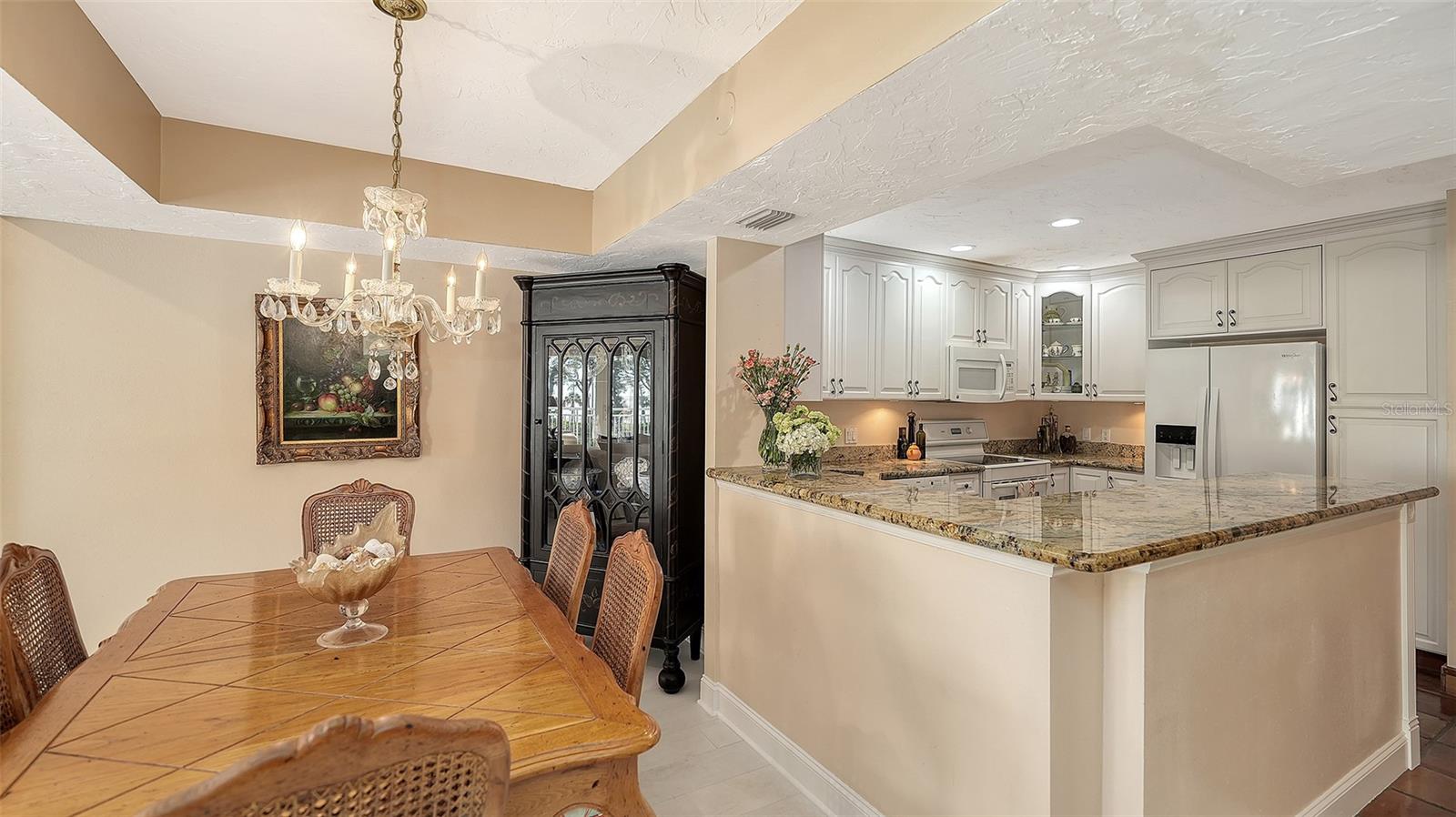 Image 5 of 75 For 5055 Gulf Of Mexico Drive 331