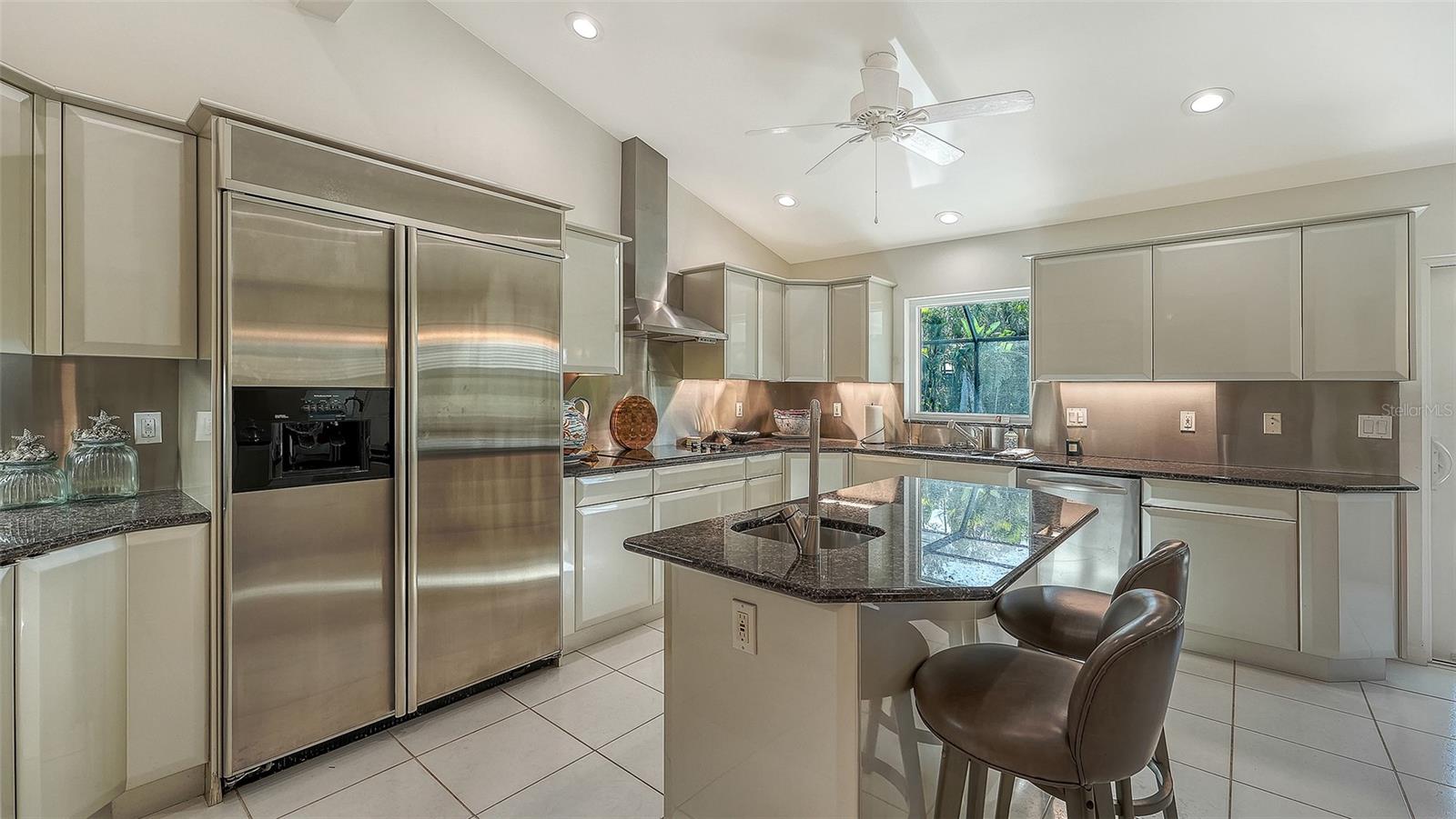 Image 13 of 60 For 3540 Bayou Circle