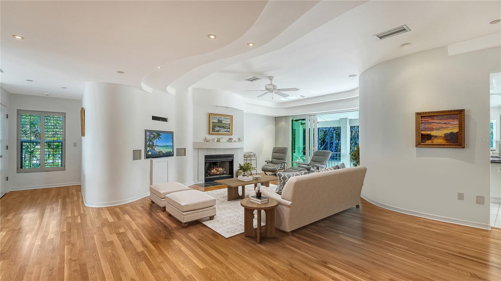 Image 9 of 60 For 3540 Bayou Circle