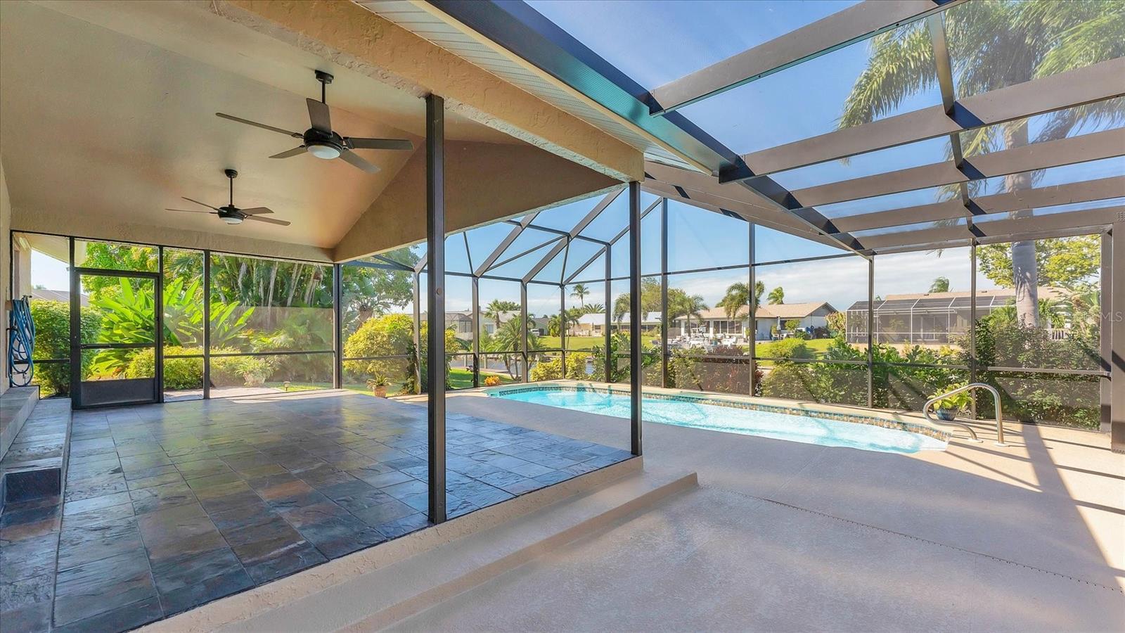 Image 34 of 57 For 4704 Coral Lake Drive