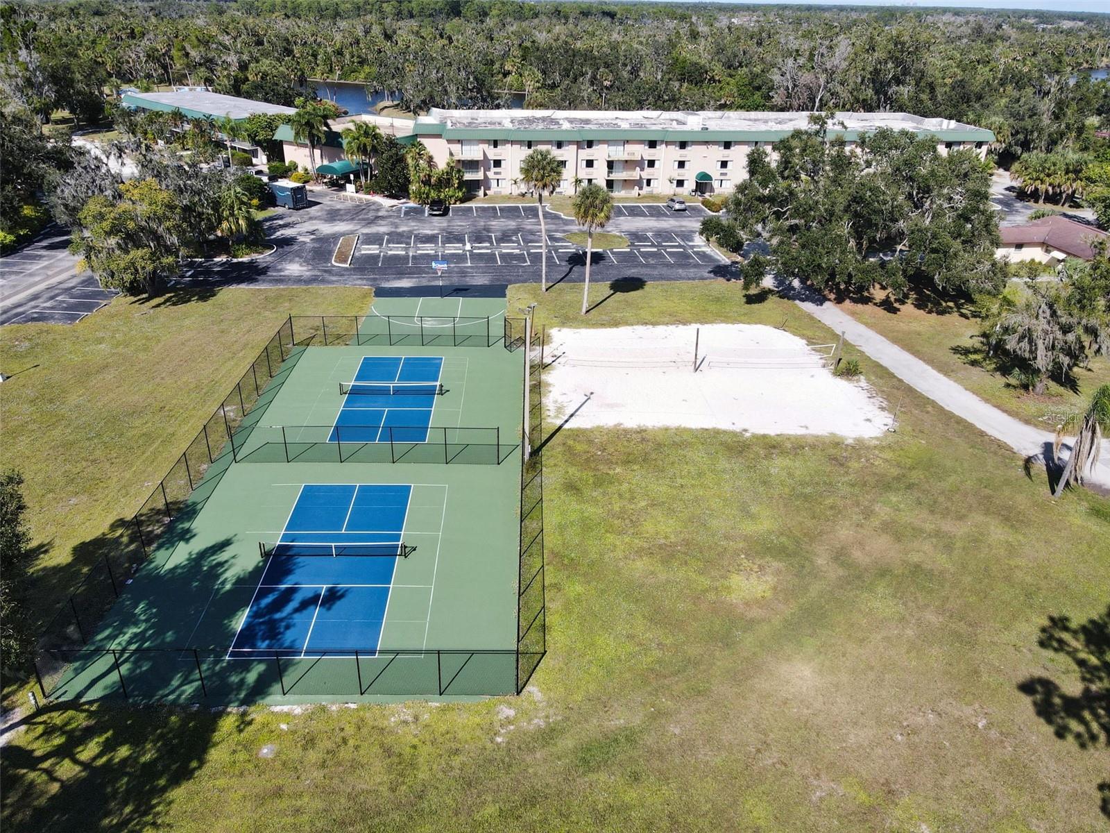 Image 30 of 37 For 1104 Faith Circle