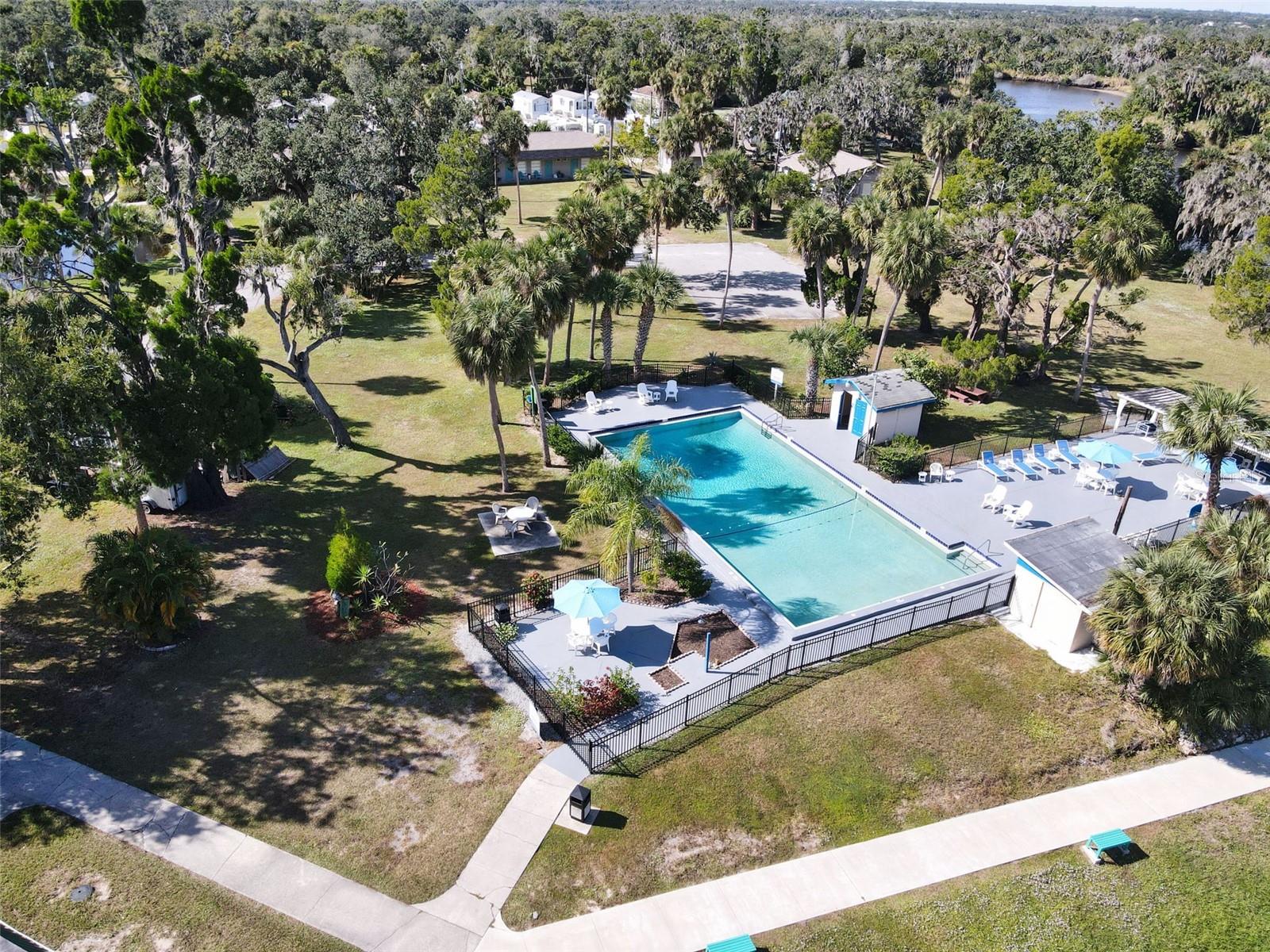 Image 32 of 37 For 1104 Faith Circle