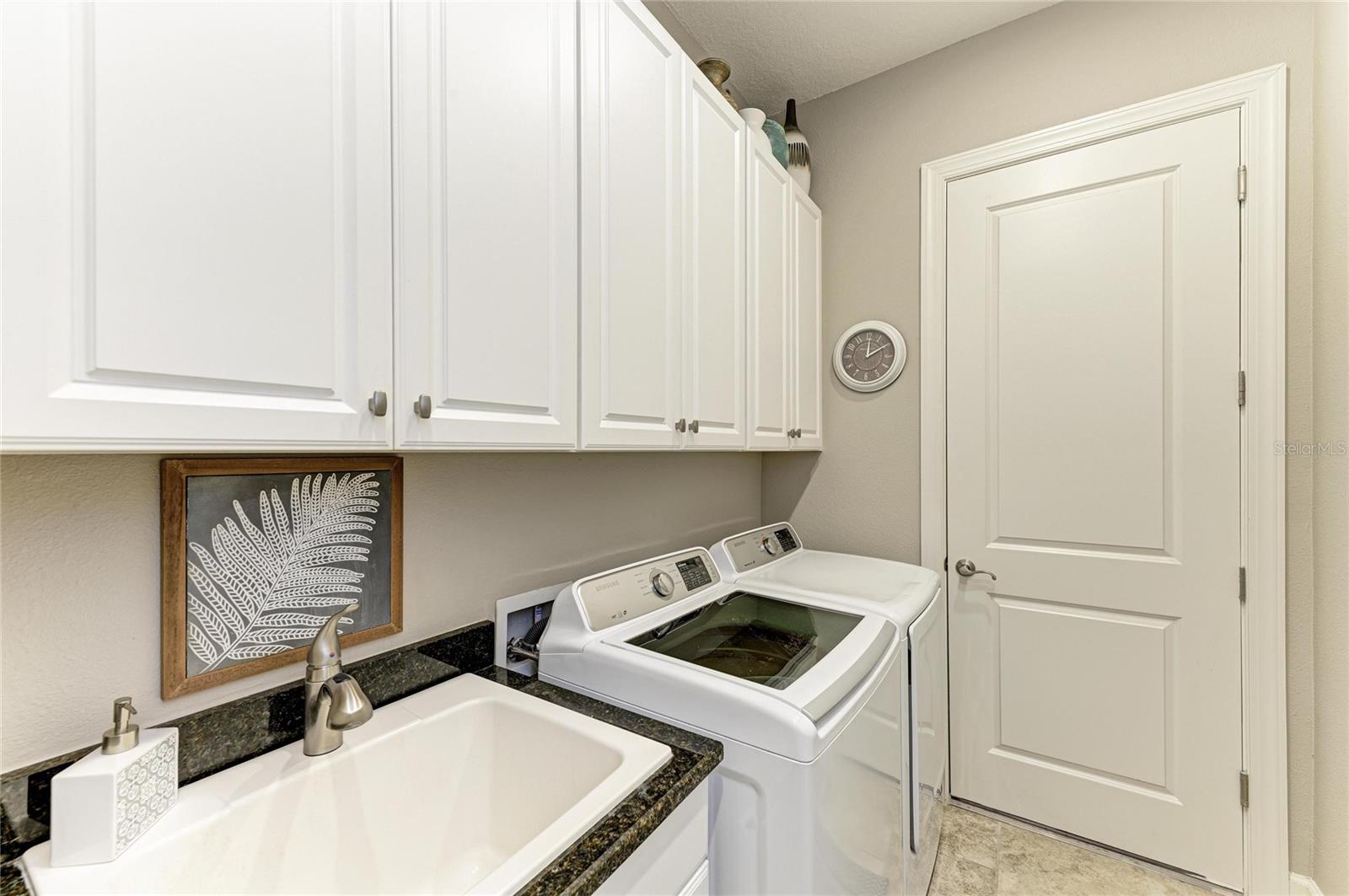 Image 41 of 100 For 13108 Treviso Drive