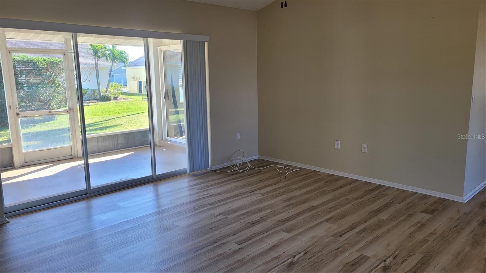 Image 21 of 24 For 5847 Buchanan Road