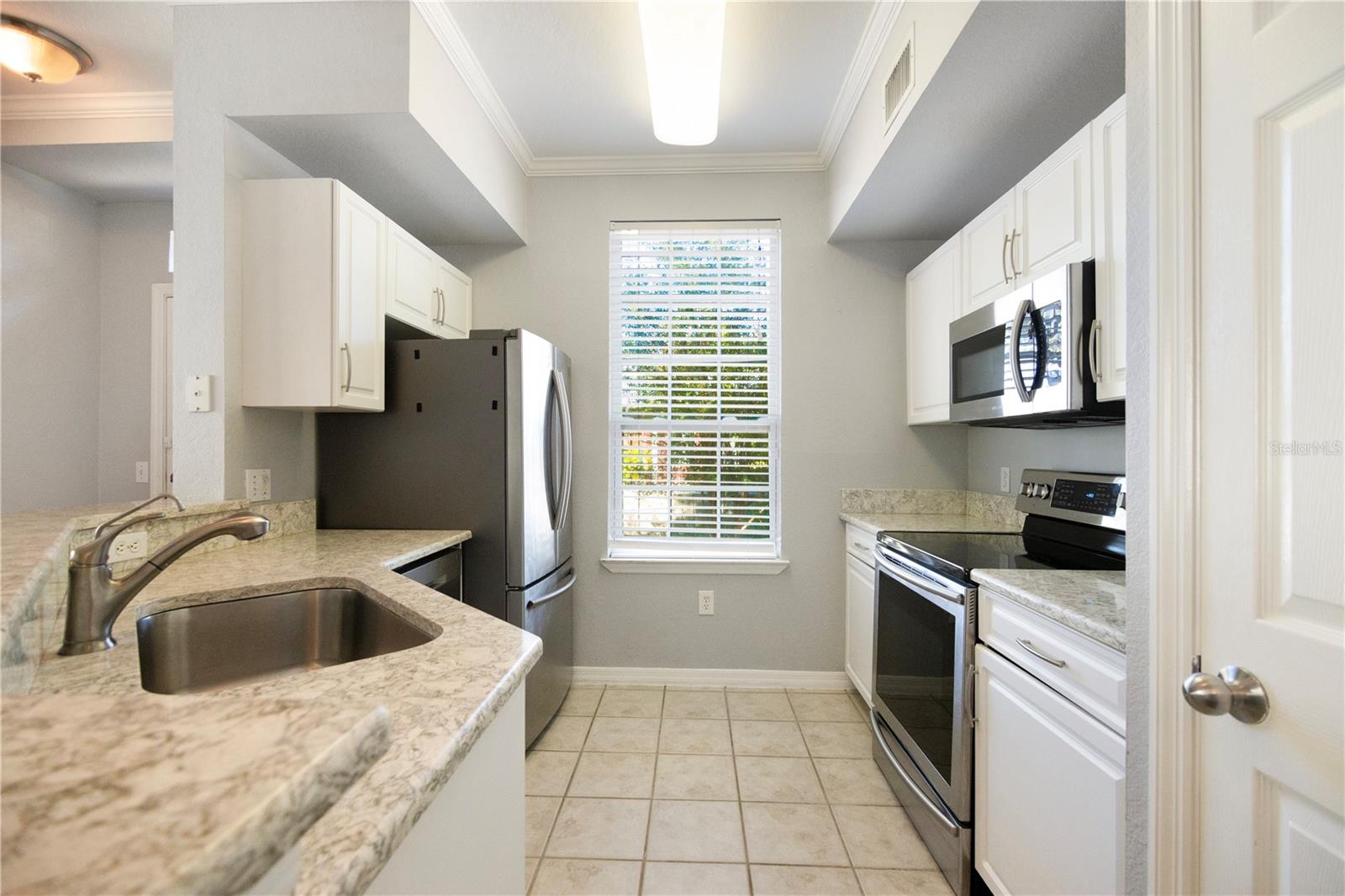 Image 11 of 62 For 5721 Soldier Circle 105