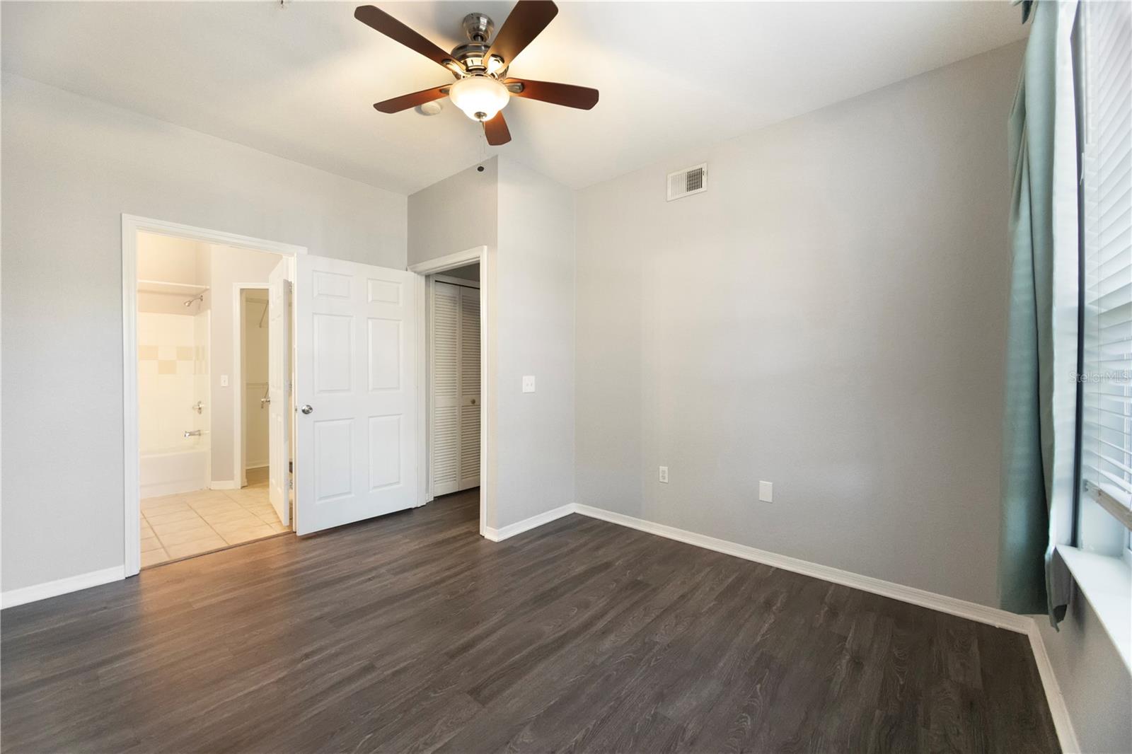 Image 22 of 62 For 5721 Soldier Circle 105