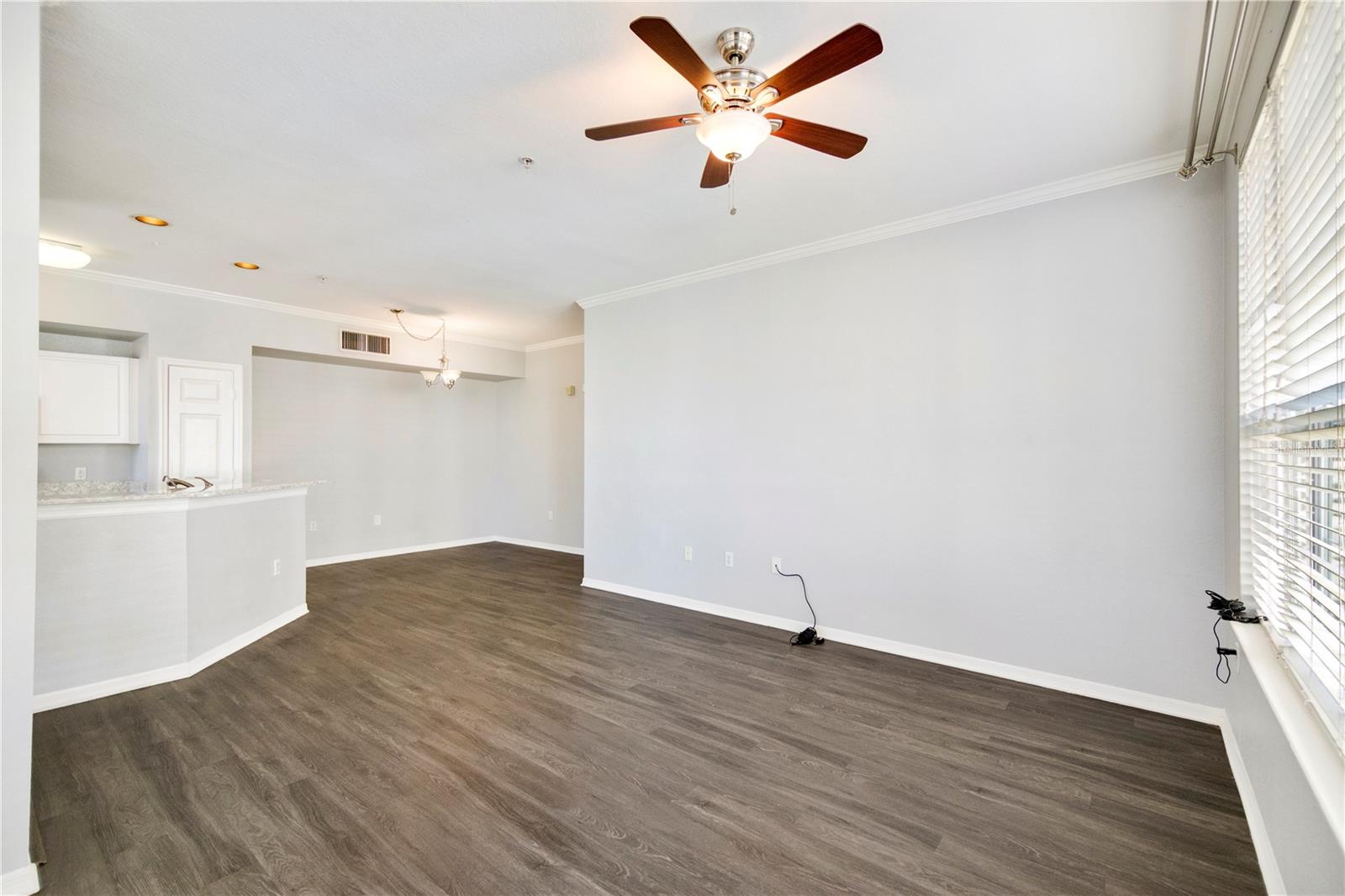 Image 7 of 62 For 5721 Soldier Circle 105