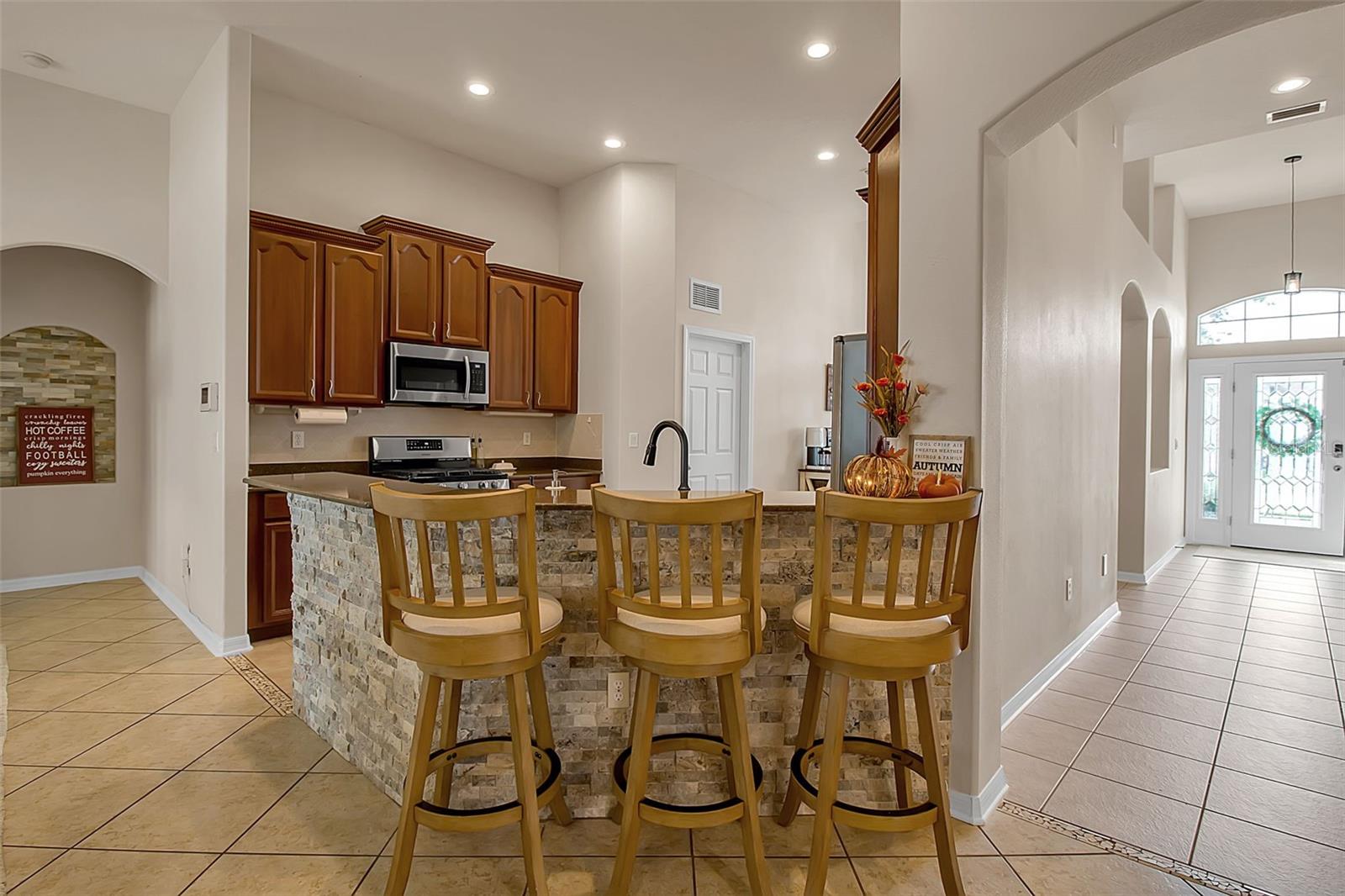 Image 18 of 60 For 6106 34th Court E